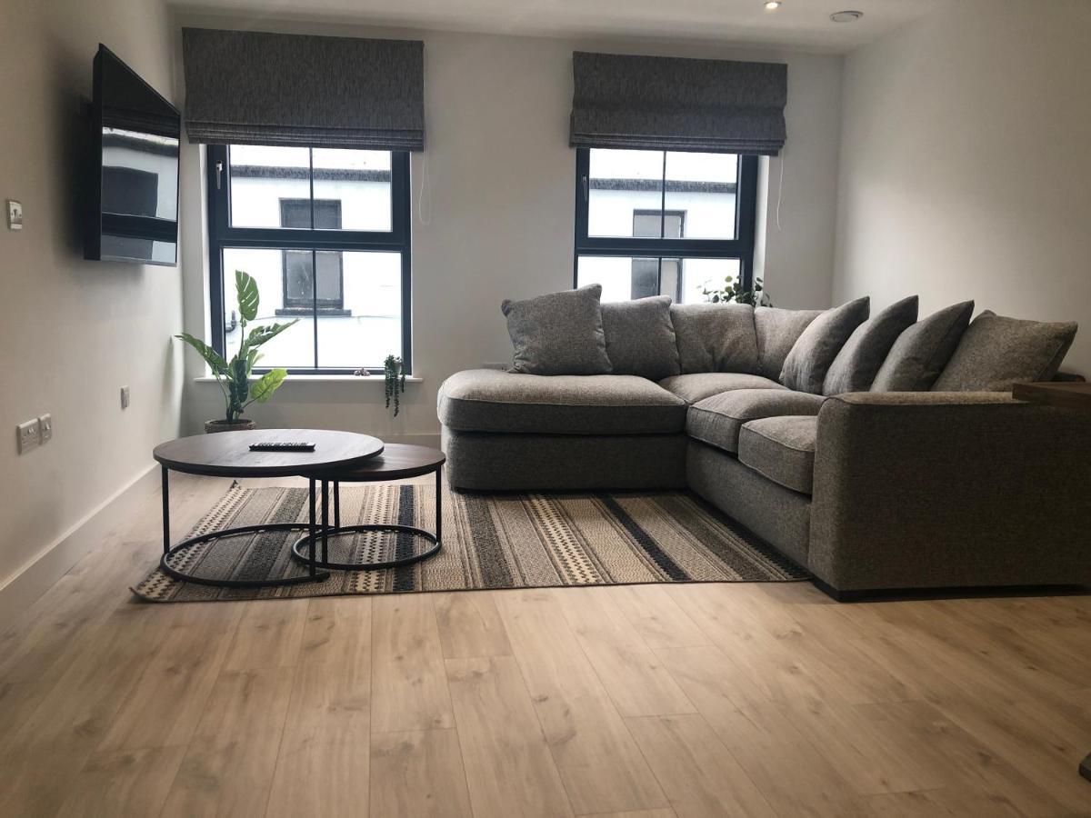 Luxury In The Heart Of Main St Appartement Portrush